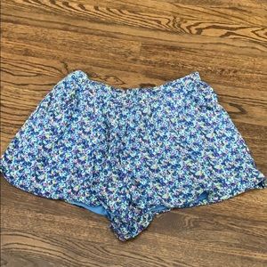 FLORAL SHORTS